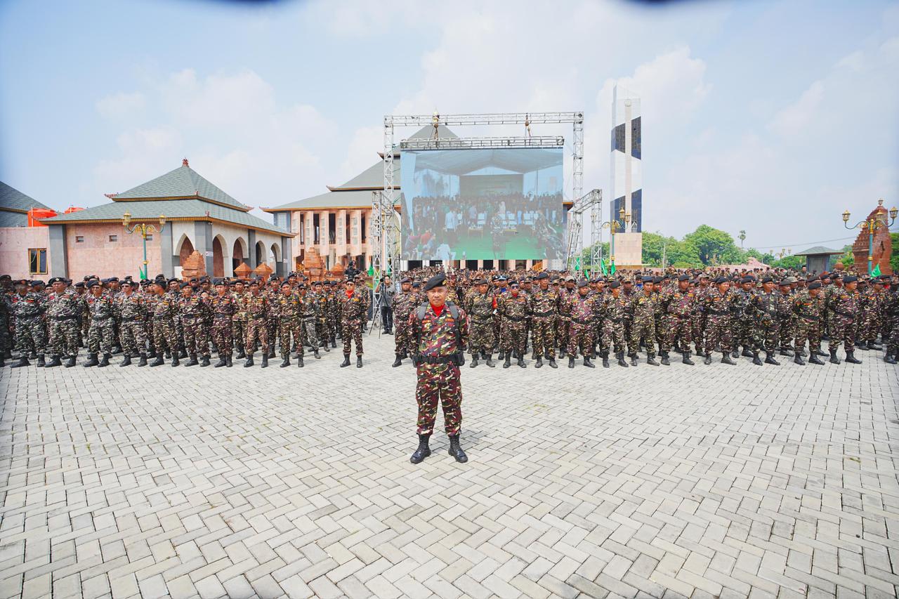 Kapolri Pimpin Apel Kebangsaan Banser, Perkuat Sinergi Pengamanan Natal 2025 dan Tahun Baru 2026