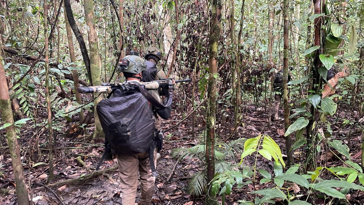 Aparat Gabungan TNI–Polri Tindak Anggota KKB Pimpinan Aibon Kogoya di Bukit Signal Nabire